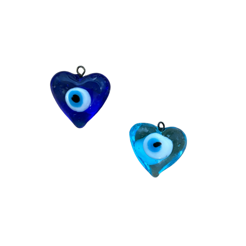 Pendentif breloque mauvais Œil en forme de cœur en verre 1.8x1.8 cm différentes couleurs